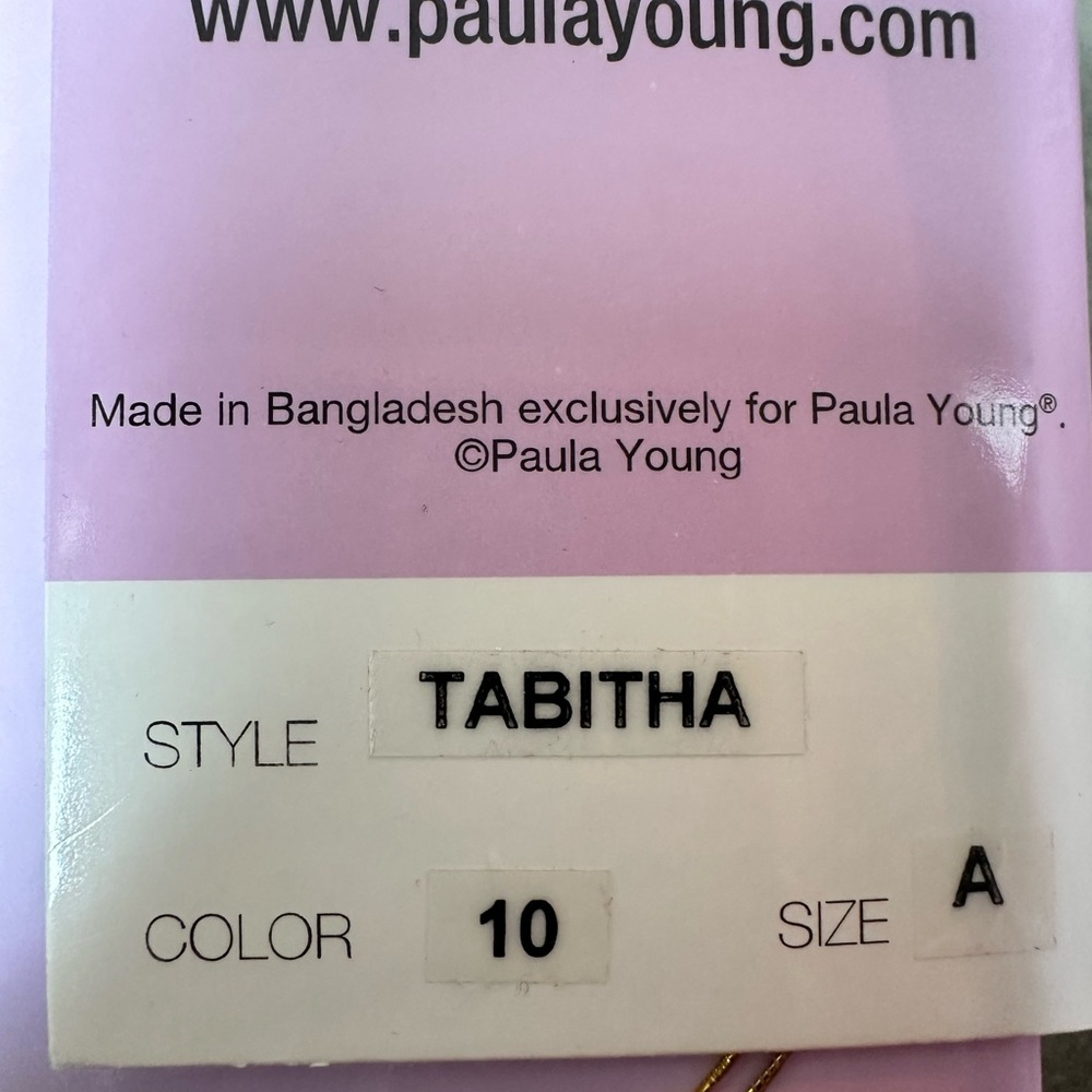 Paula Young synthetic wig - Picture 10 of 10